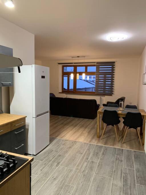 Apartman Na Namesti กราลิกี ภายนอก รูปภาพ