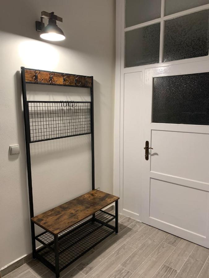 Apartman Na Namesti กราลิกี ภายนอก รูปภาพ